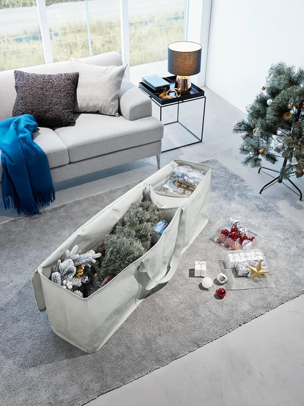 クリスマスツリー収納バッグ タワー【インテリア収納/おしゃれ】ホワイトの使用画像